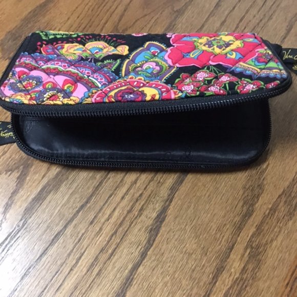 Vera Bradley Card Holder/Wallet - Picture 8 of 9